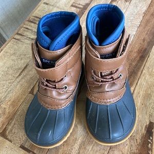 NWT Sperry Winter Boots (Toddler Size 6)